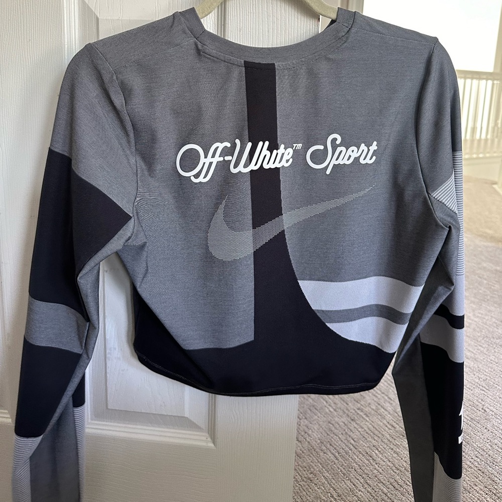 Off white nike women’s sports top